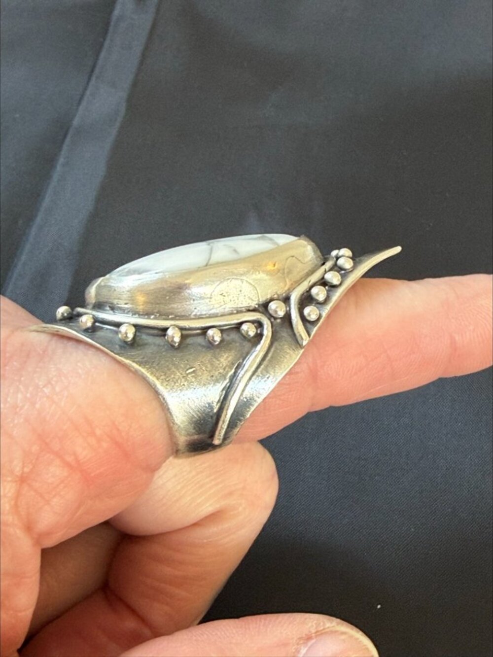 Acid Queen OOAK Warrior Shield Ring Howlite Lrg Sterling Silver Handmade Size 9 - Picture 8 of 13